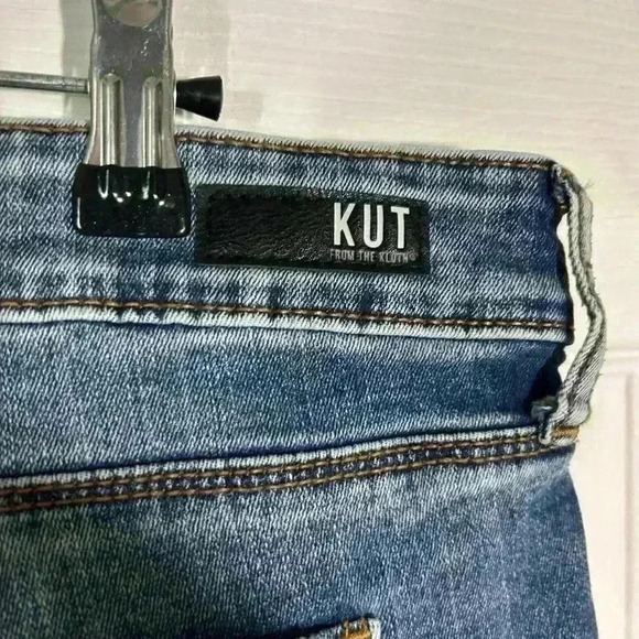 Kut from the Kloth Ana High Rise Fab Ab Flare. Size 18. Denim. Distressed. - Picture 9 of 16